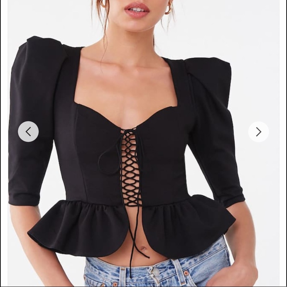 New✨Semi-Cropped•Ruffle Silhouette•Lace Up Top